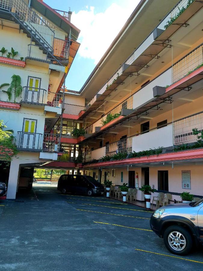 Sola Eleganza Apartelle Quezon City Εξωτερικό φωτογραφία