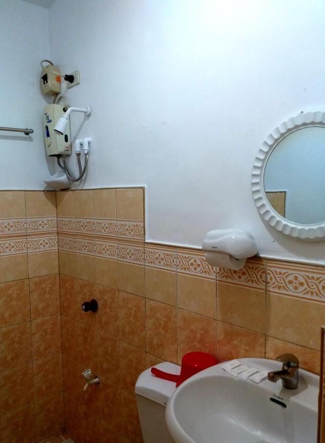 Sola Eleganza Apartelle Quezon City Εξωτερικό φωτογραφία
