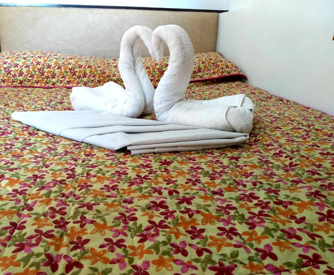 Sola Eleganza Apartelle Quezon City Εξωτερικό φωτογραφία